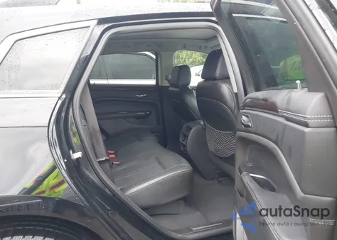 2016 Cadillac Srx Luxury Collection z USA, uszkodzony, nr VIN 3GYFNBE36GS571564